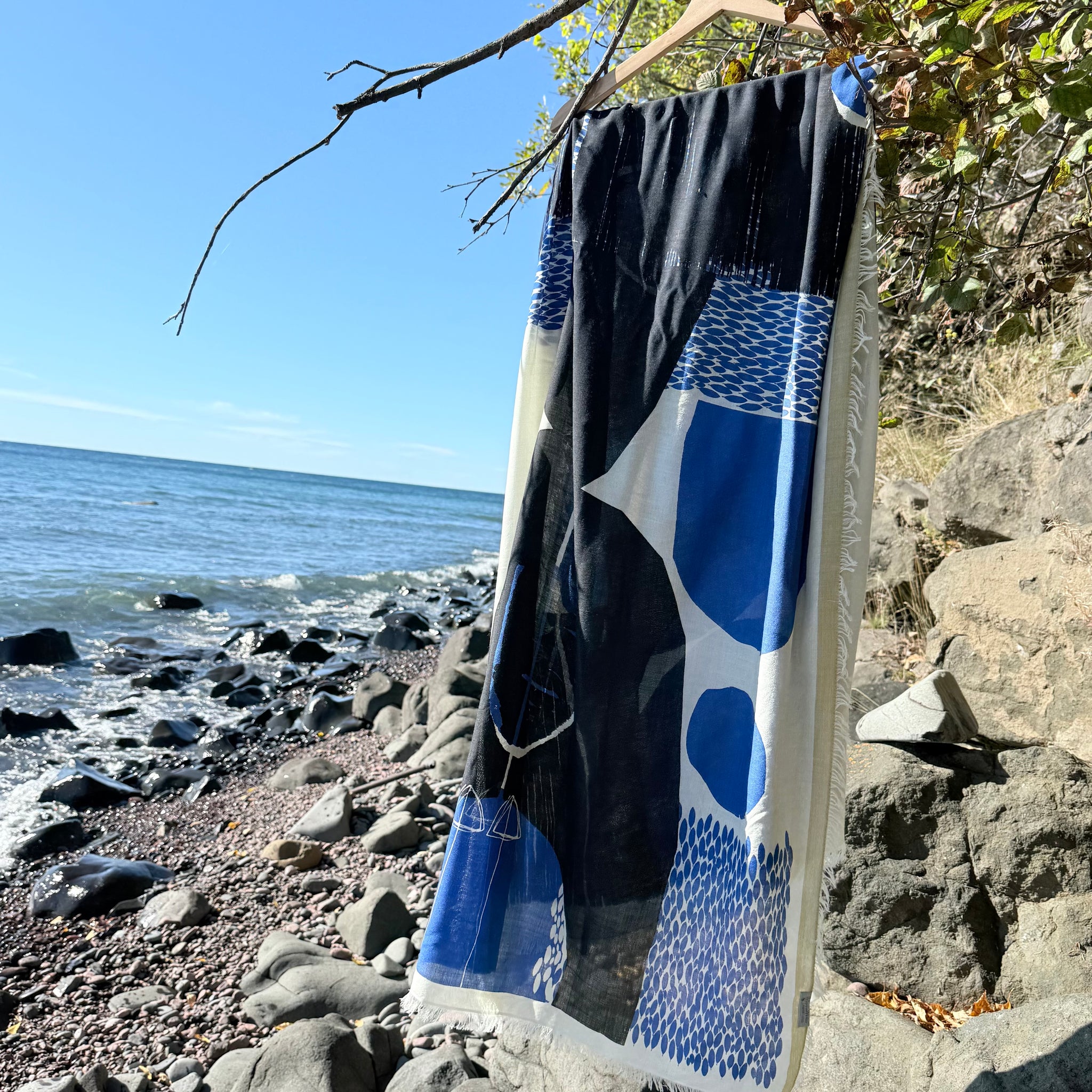 Arrow Merino Scarf in Magpie by Susy Pilgrim Waters