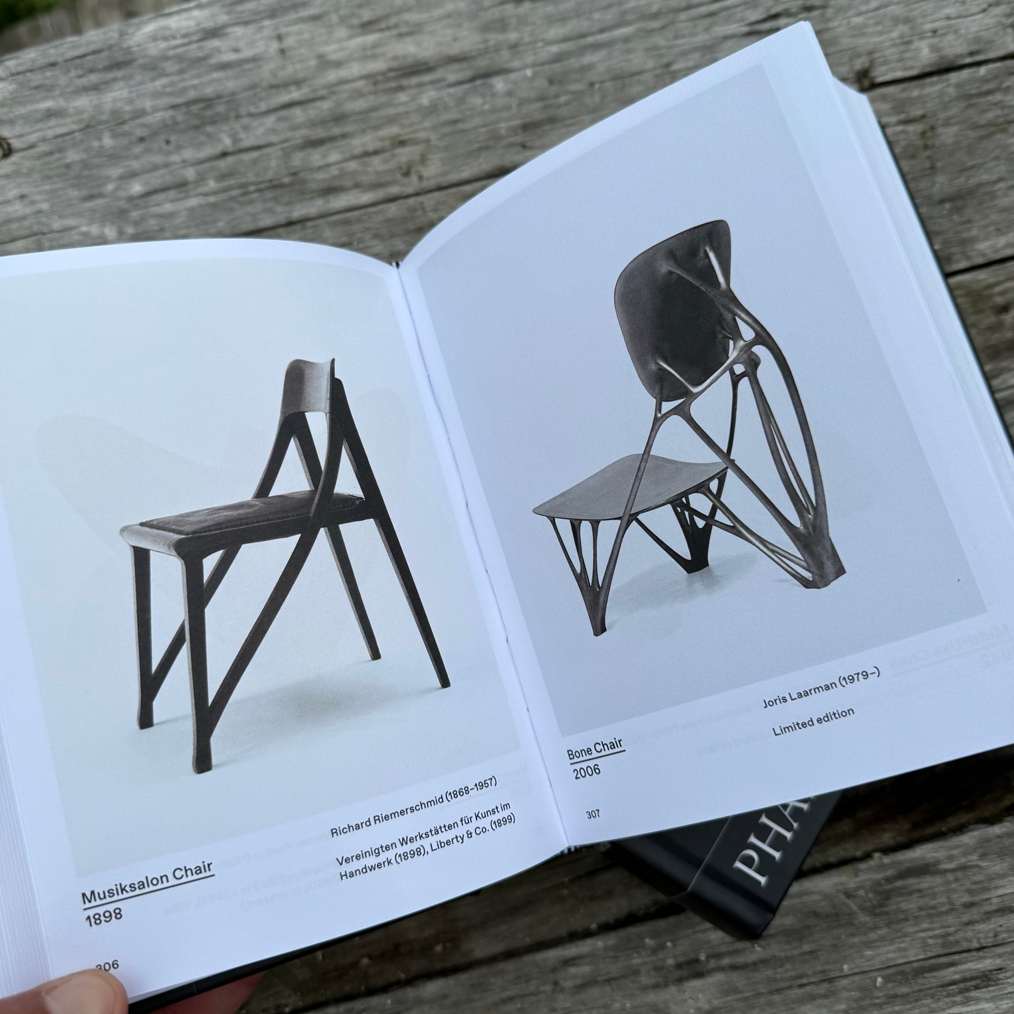 Chair 500 Designs that Matter