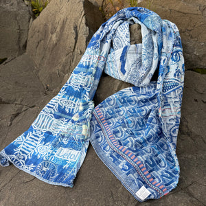 Diego Jacquard Scarf in Roi by Letol