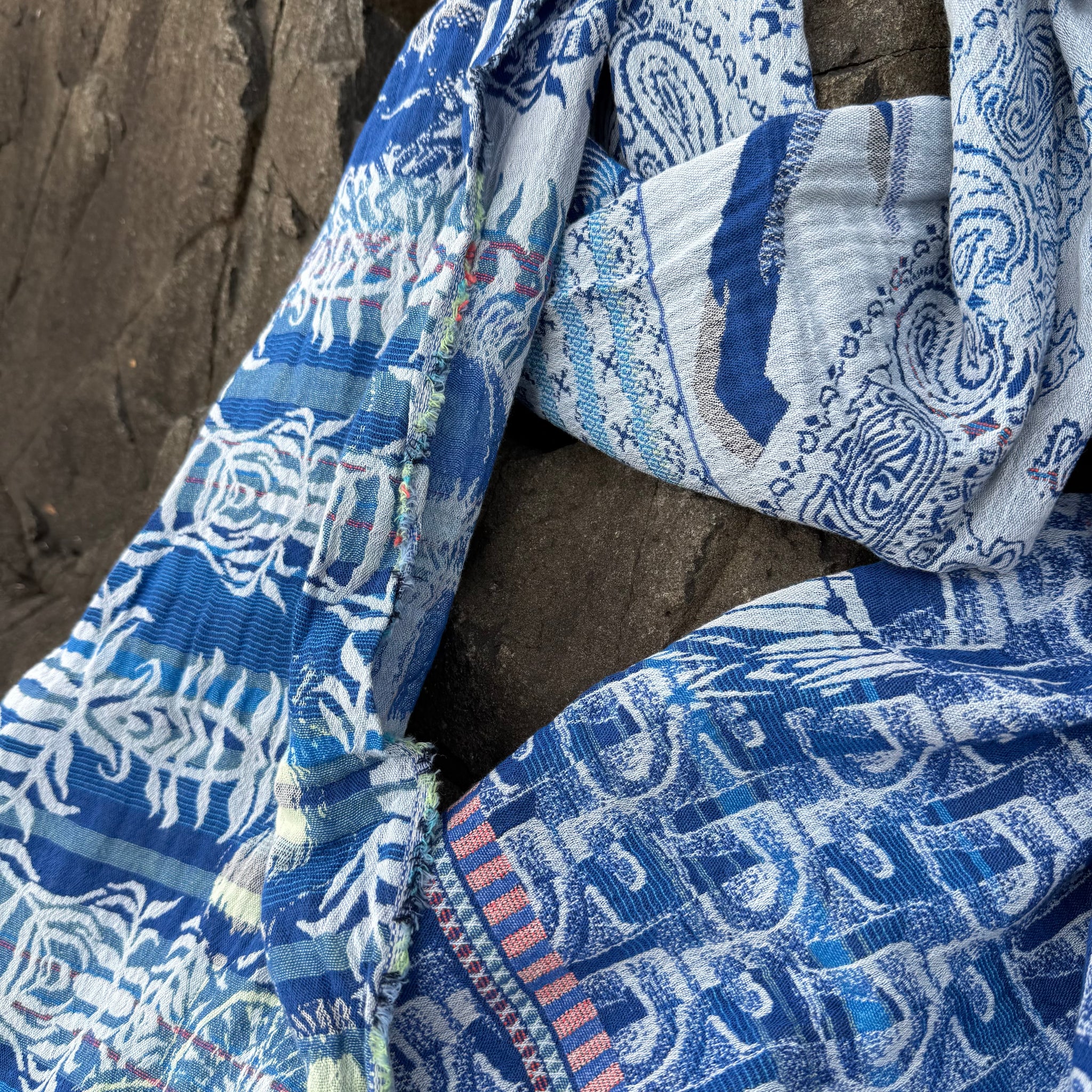 Diego Jacquard Scarf in Roi by Letol