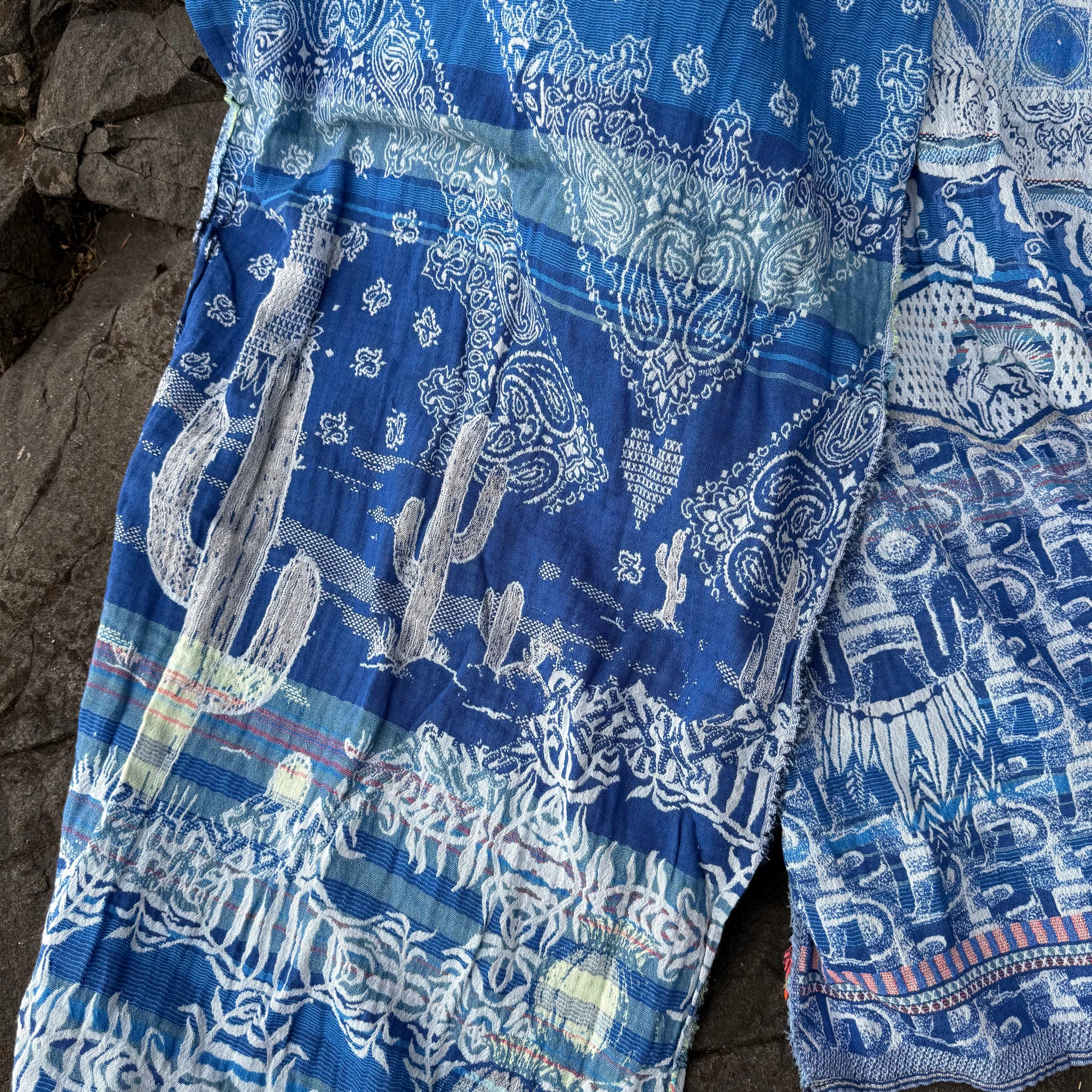 Diego Jacquard Scarf in Roi by Letol