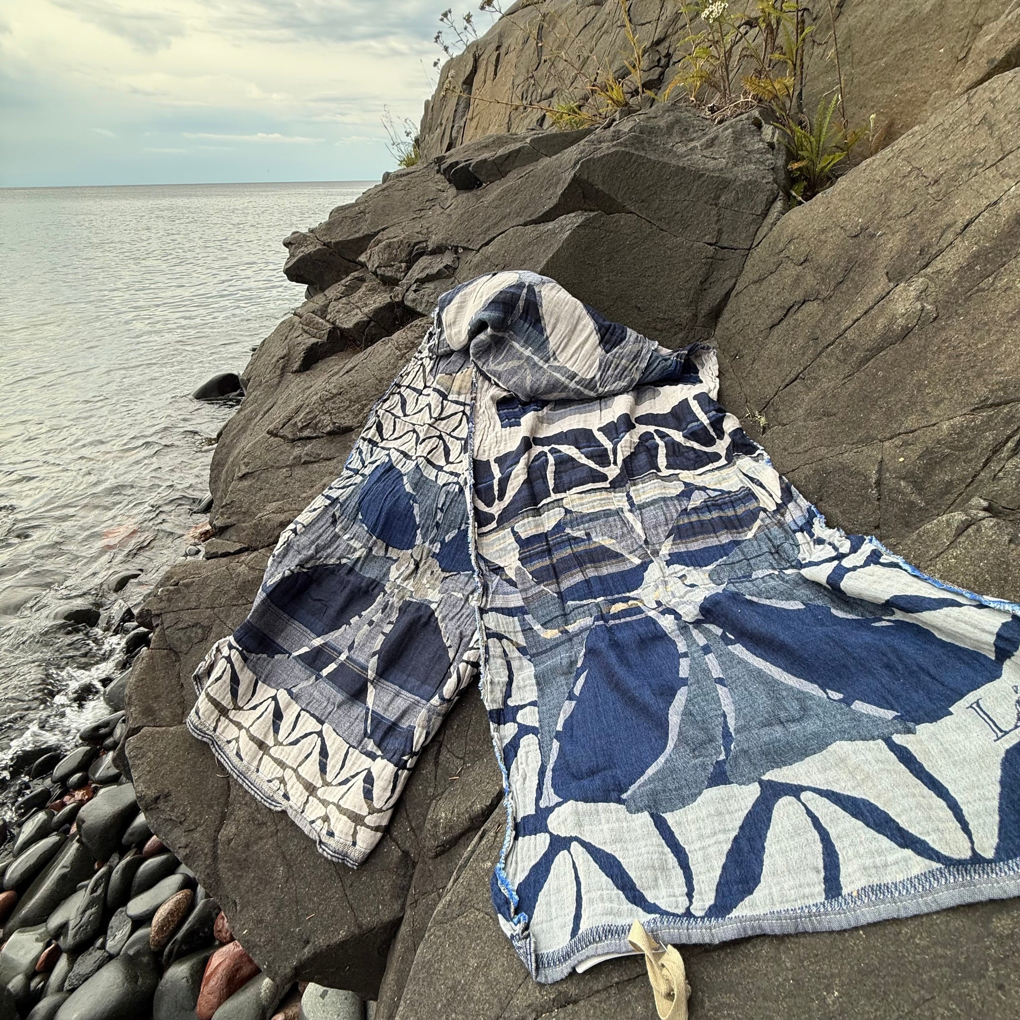 Florine Jacquard Scarf in Marine by Letol