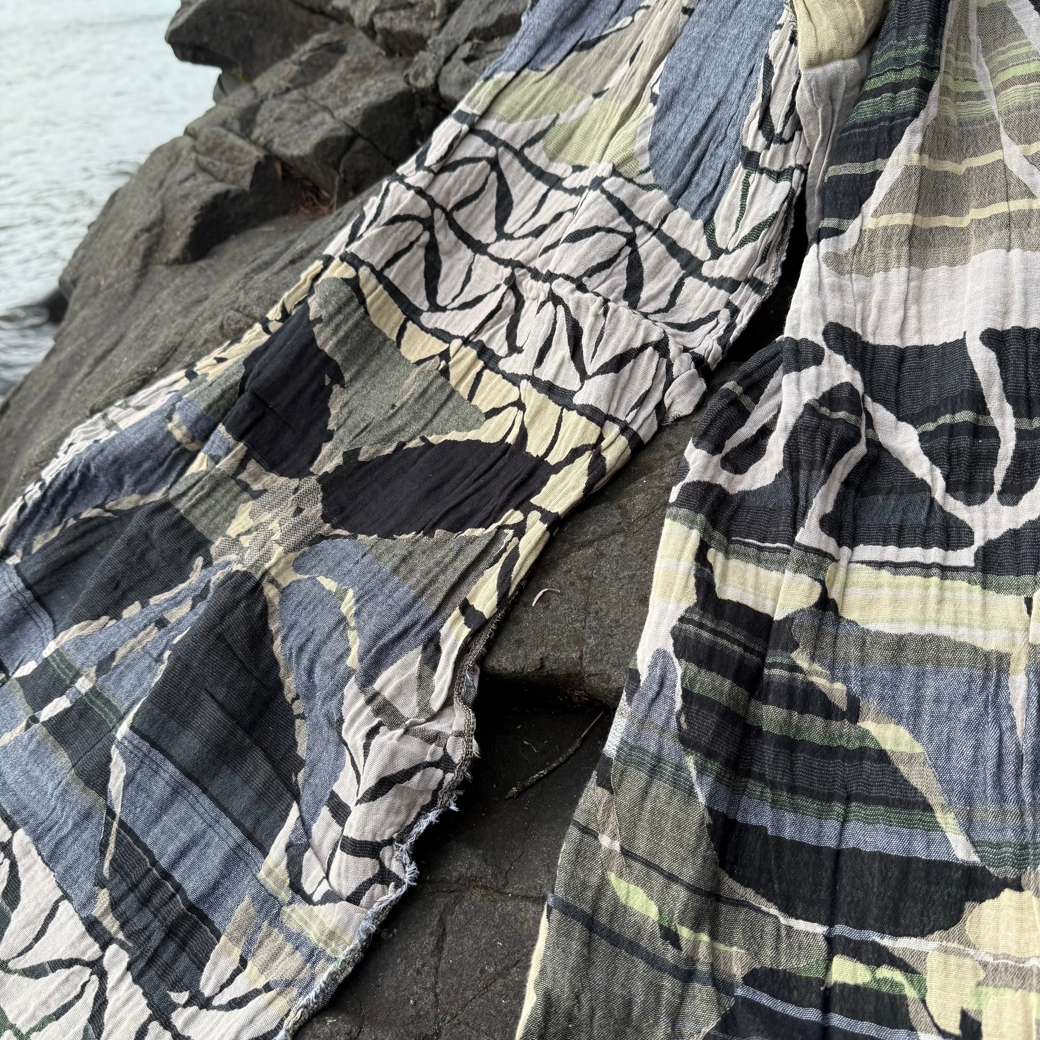 Florine Jacquard Scarf in Onyx by Letol