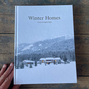 Winter Homes, Cozy Living in Style
