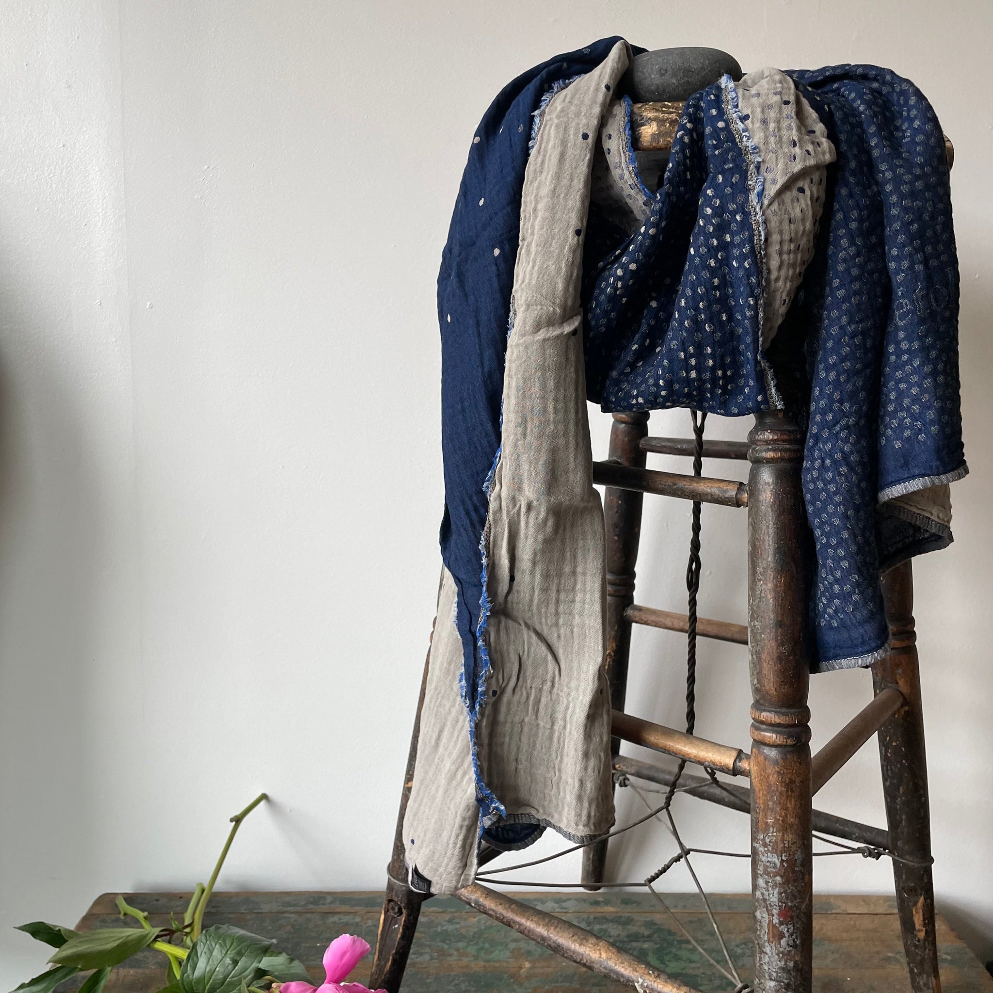 Gabrielle Pattern Jacquard Scarf in Bleu by Letol