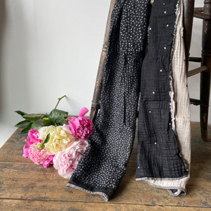 Gabrielle Pattern Jacquard Scarf in Noir by Letol