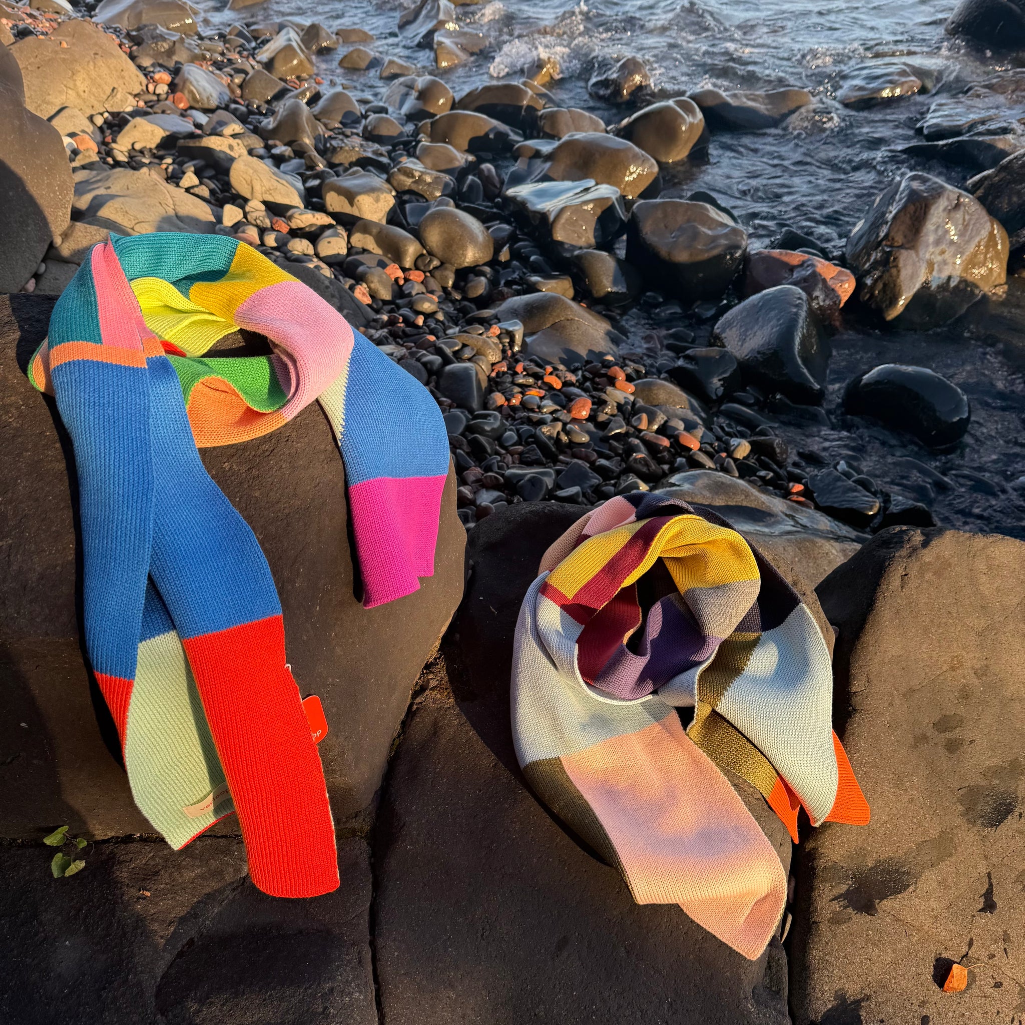 Mismatch Big Scarf by Verloop Knits