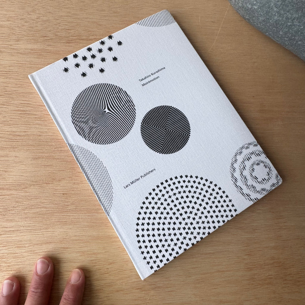 Moirémotion By Takahiro Kurashima.
