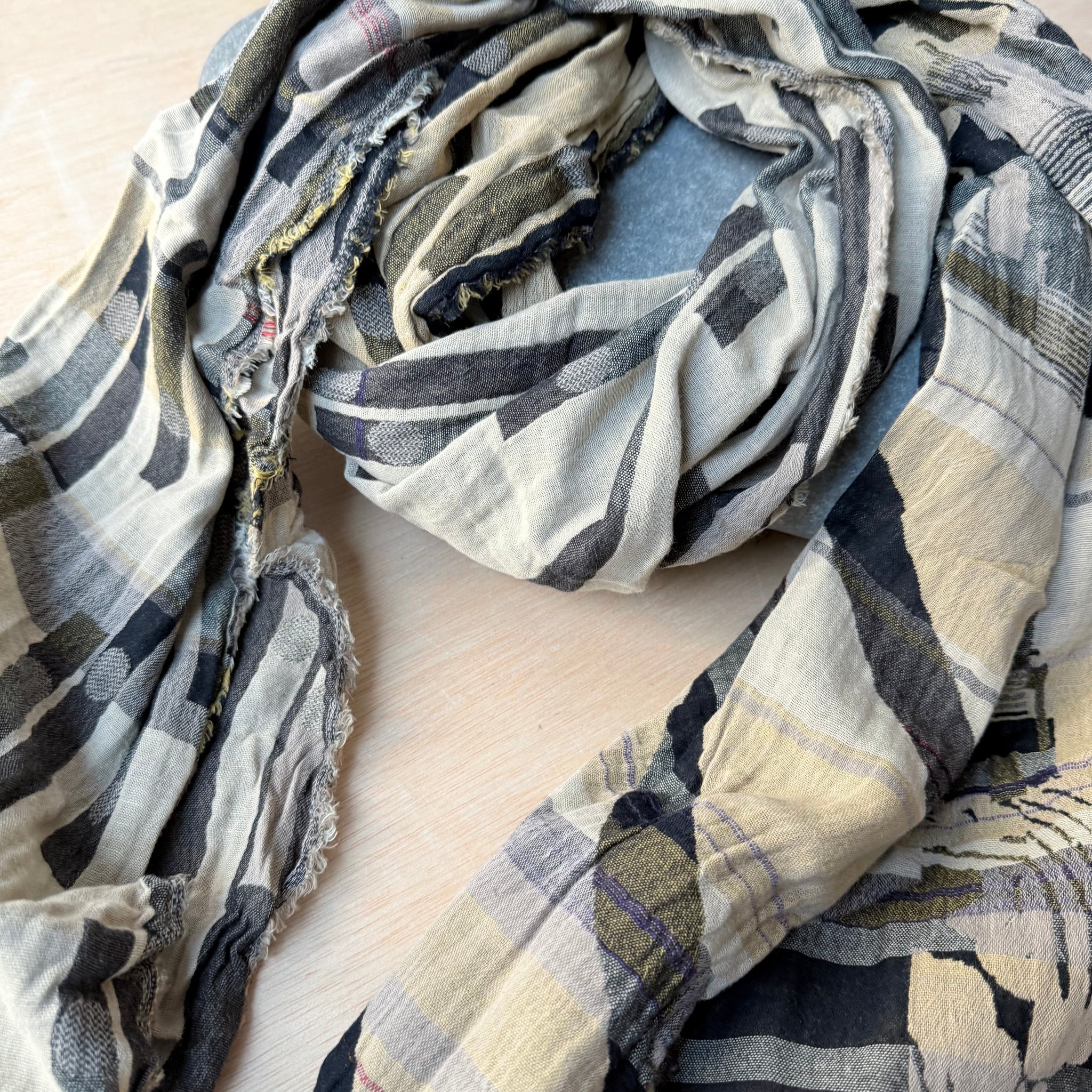 Nicolas Jacquard Scarf in Black Gold by Letol