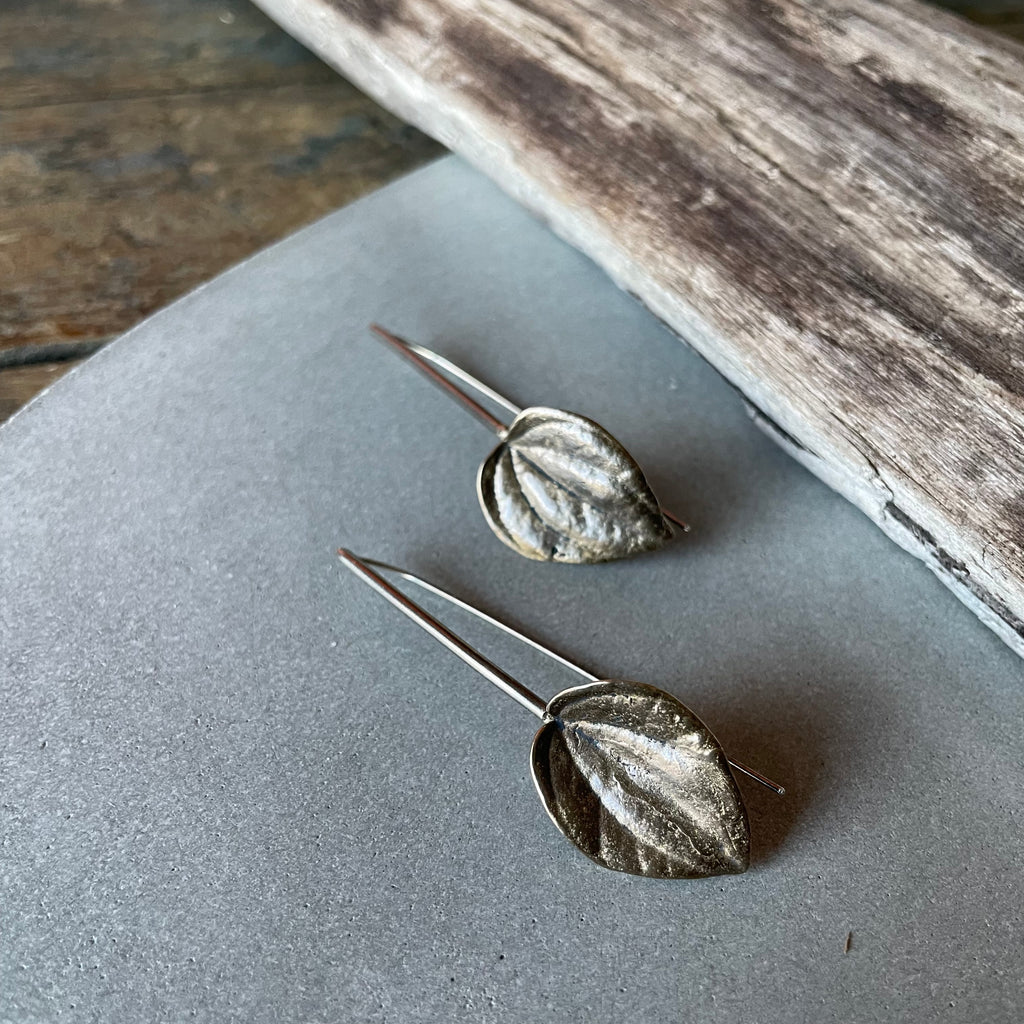 Peperomia Leaf Earrings in Bronze by Tree Trunk Arts