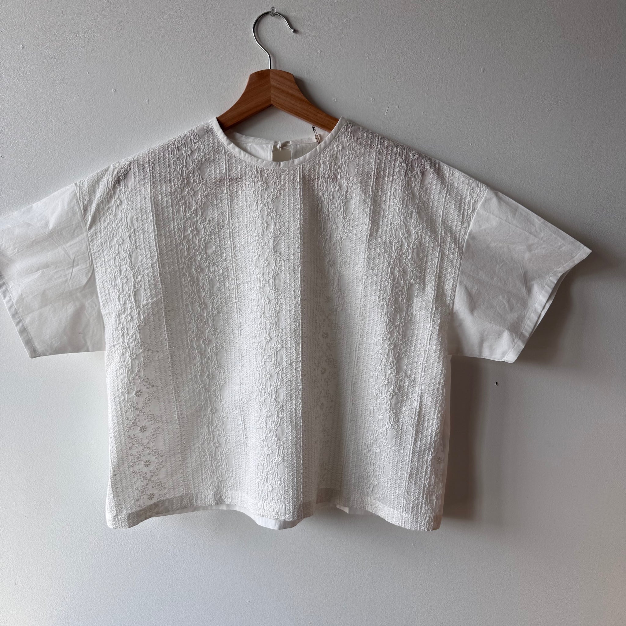Shirring Embroidery x Poplin Back Ribbon Blouse by Sarahwear
