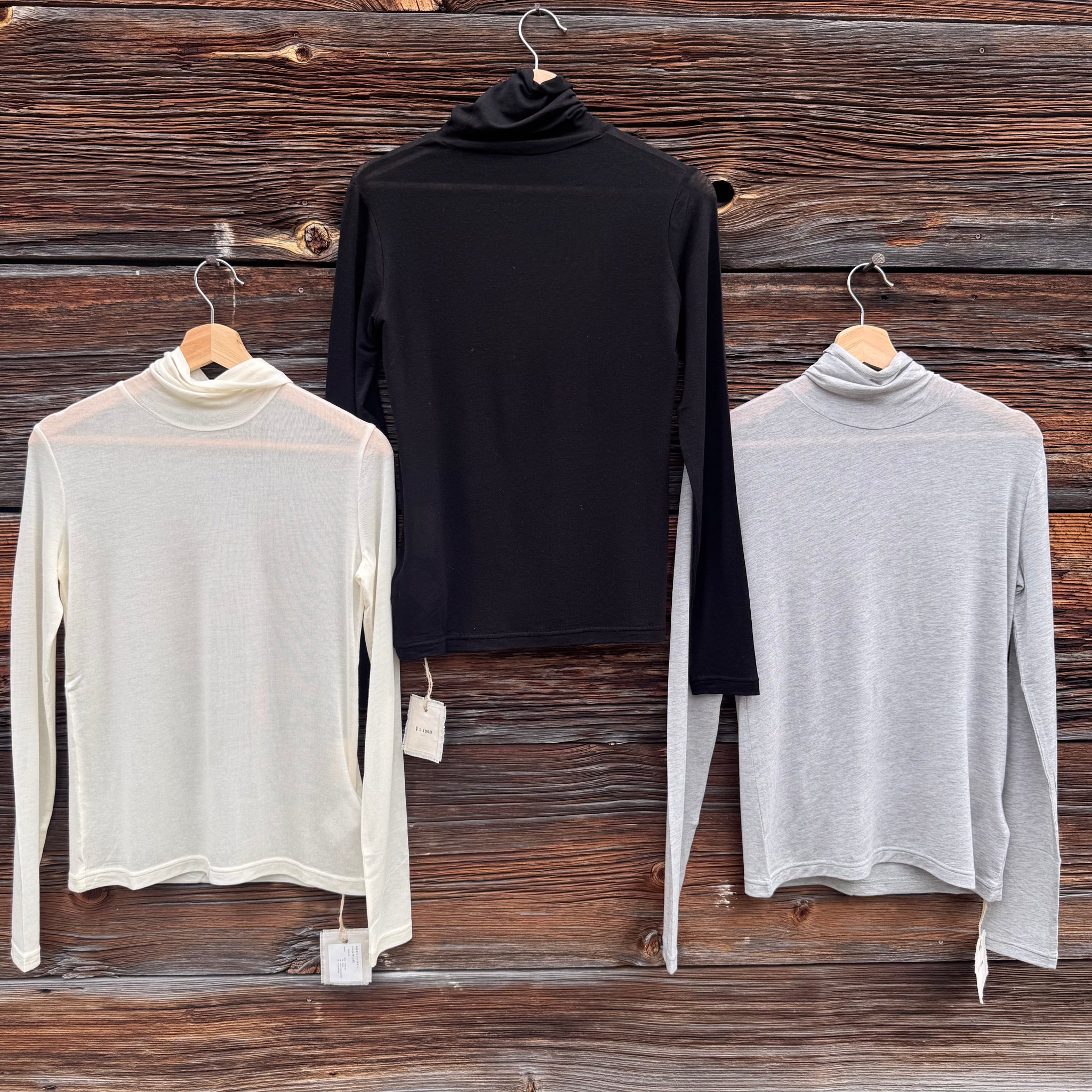 Silk Cashmere Blend Long Sleeve Turtle Neck Top
