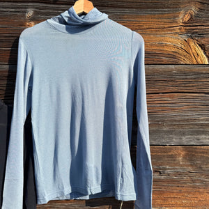 Silk Cashmere Blend Long Sleeve Turtle Neck Top
