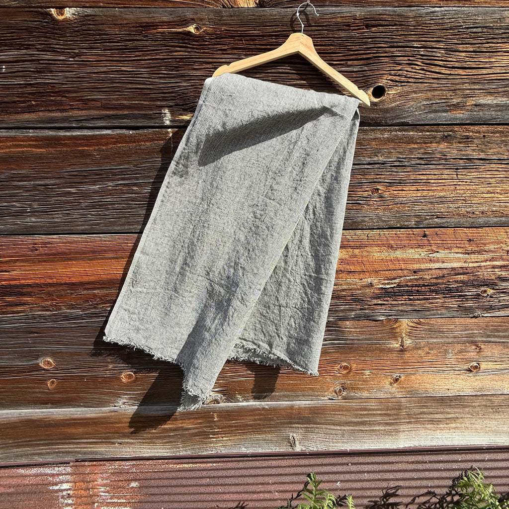 Tuz Fringe Linen Scarf in Houndstooth by Fog Linen