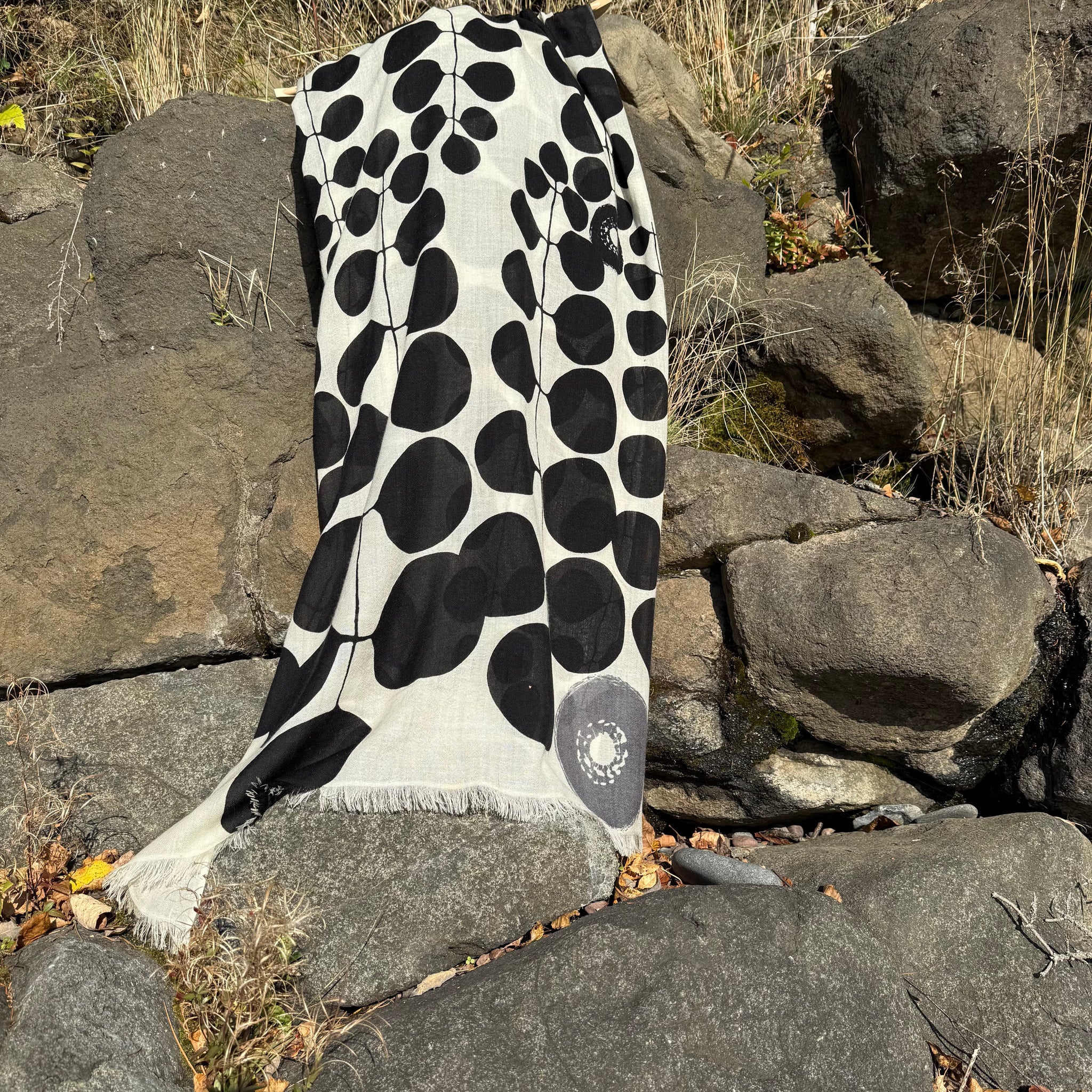 Until Merino Scarf in Nero by Susy Pilgrim Waters