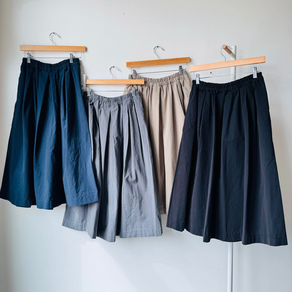 Weather Cloth Box Tuck Skirt, Regular Length by Sarahwear