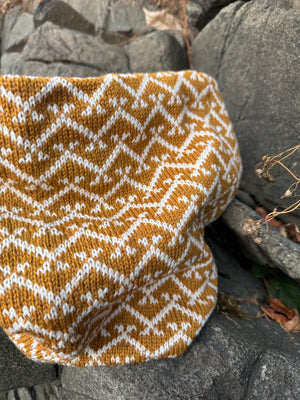Wool Line Work Cowl by Makwa Studio