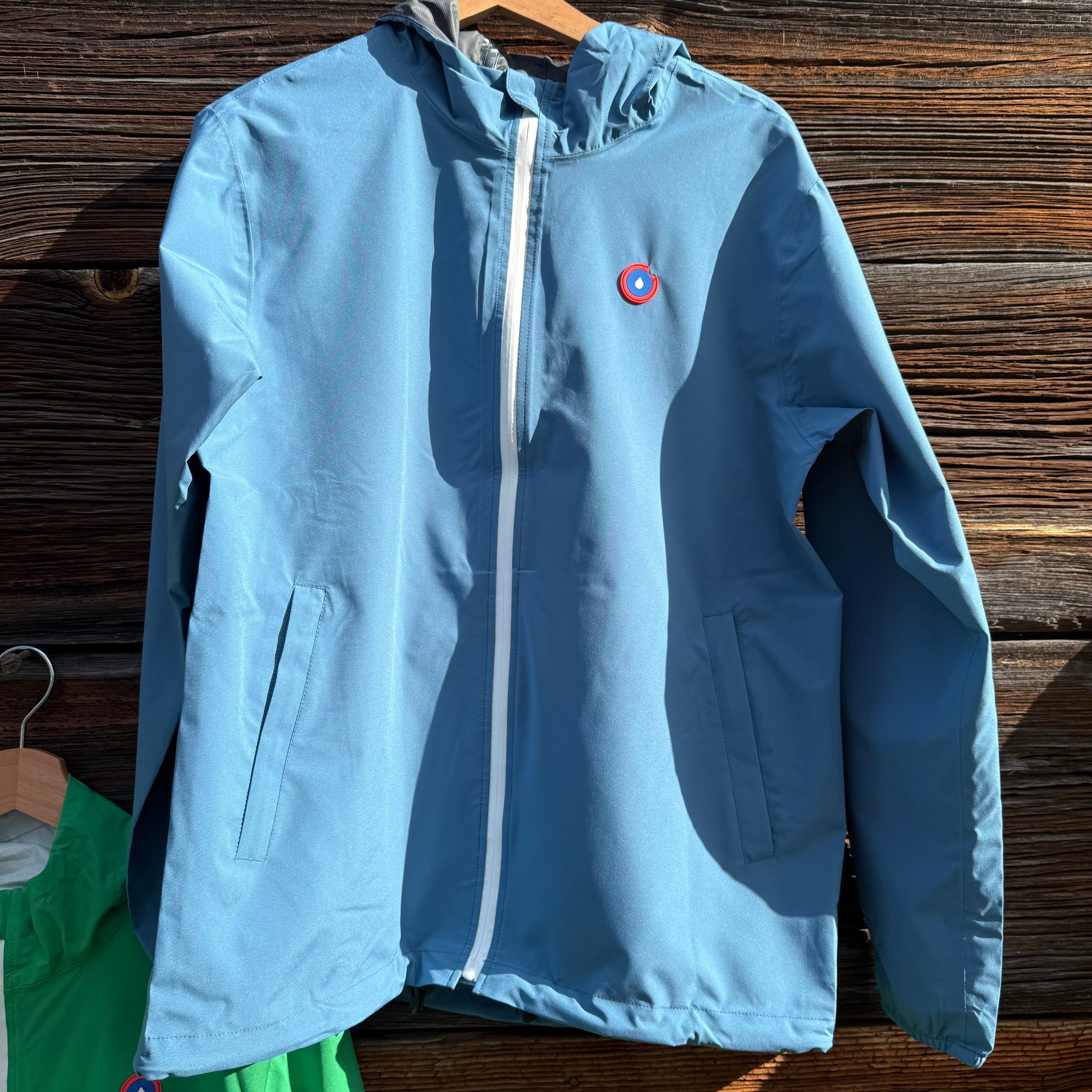 Short Raincoat by Flotte