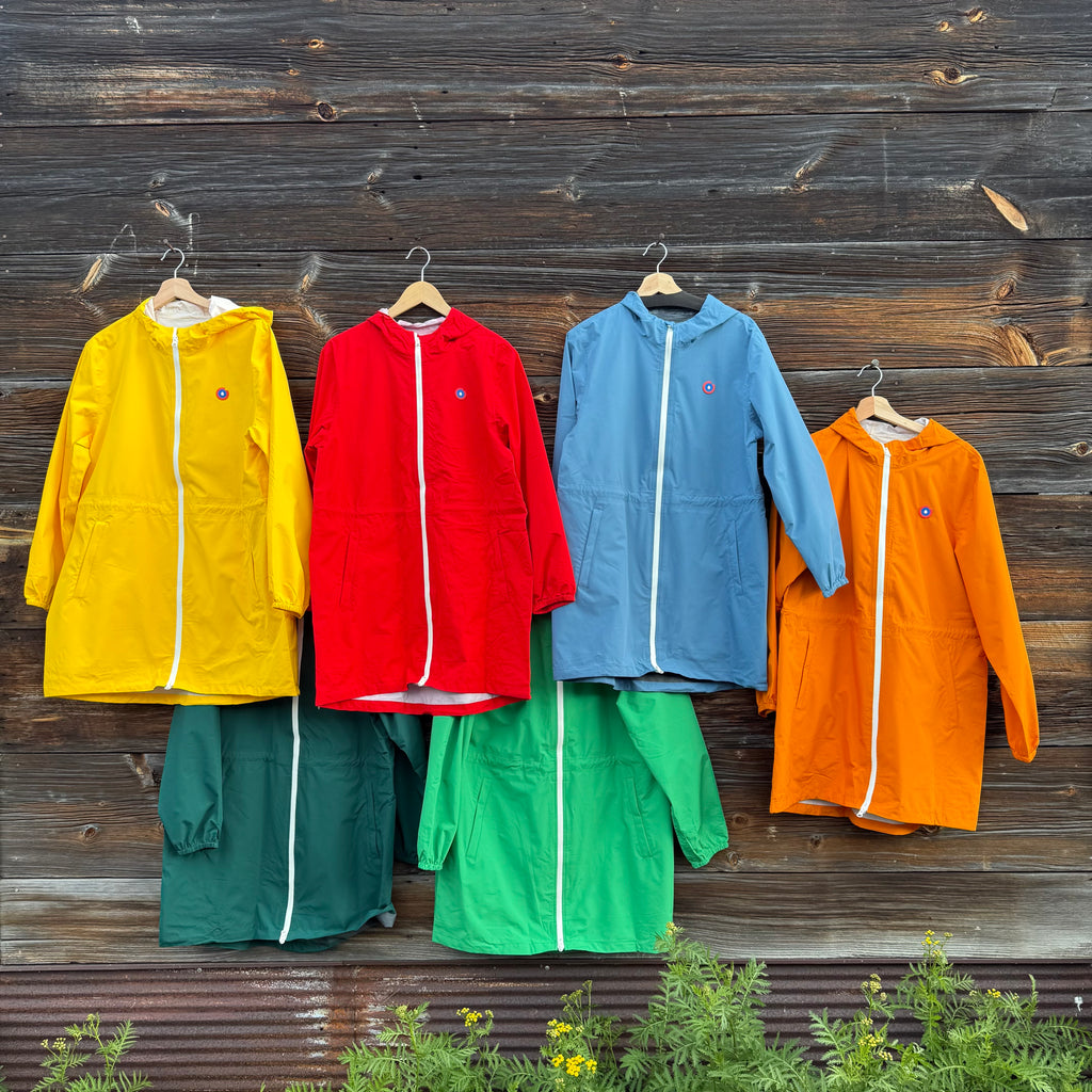 Long Amelot Raincoat by Flotte