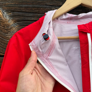 Long Amelot Raincoat by Flotte
