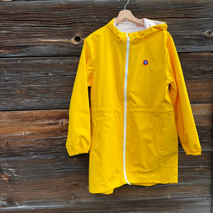 Long Amelot Raincoat by Flotte