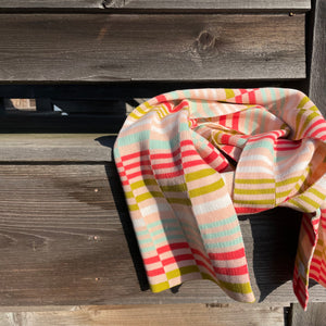 Albers Checkerboard Scarf in Blush and Melon by Verloop Knits