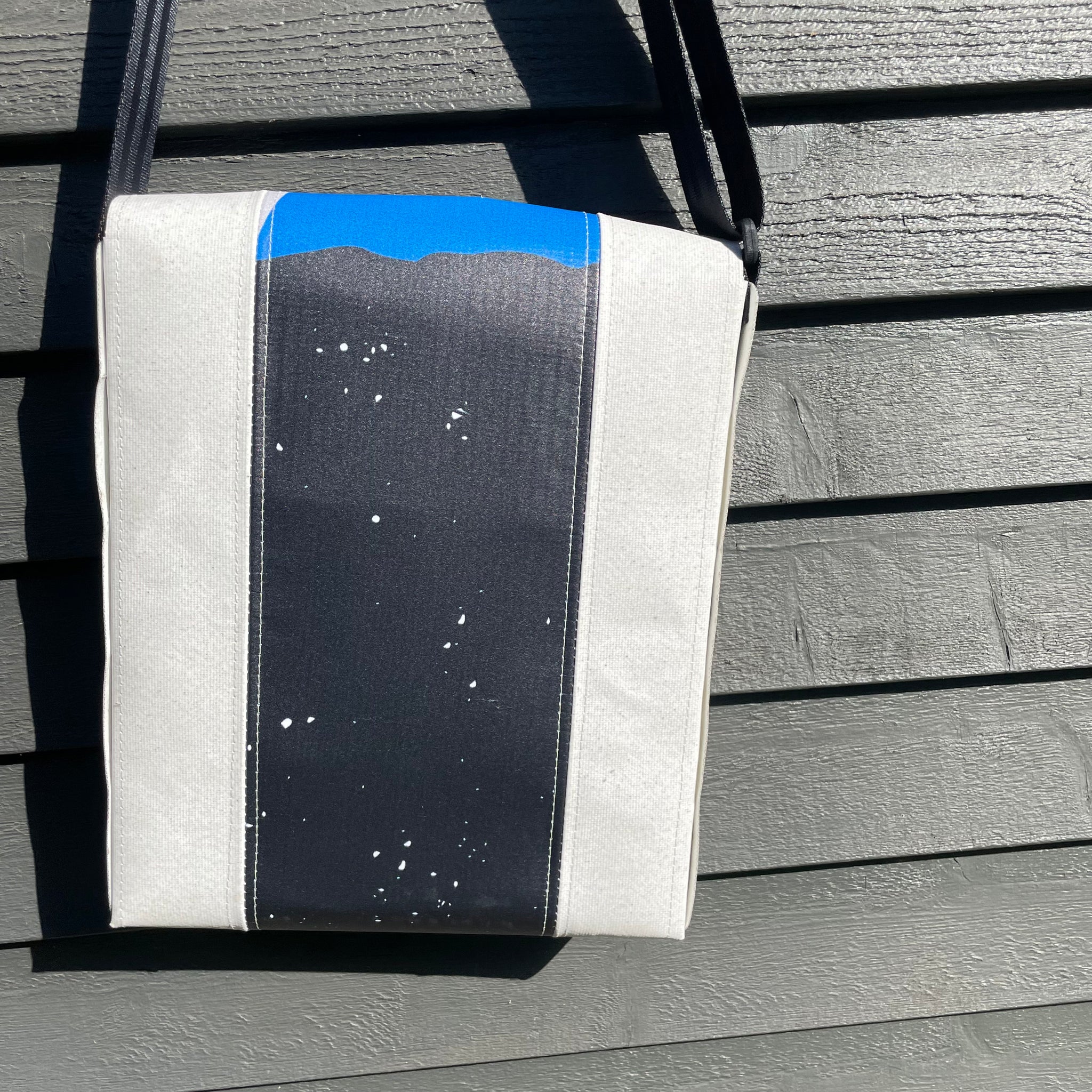 Architect Messenger Dome Bag 1 by People for Urban Progress