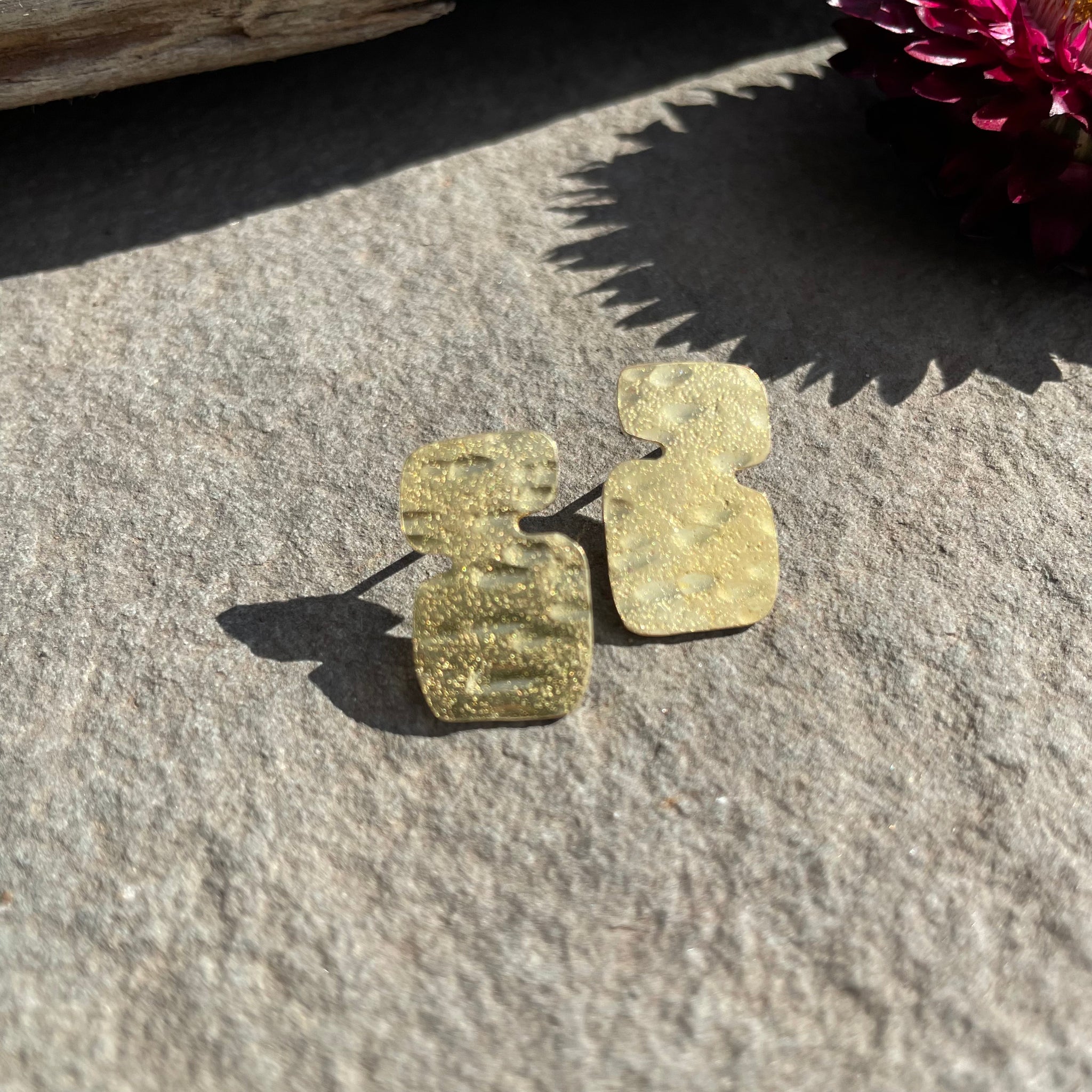 Cairn Earrings by Mulxiply