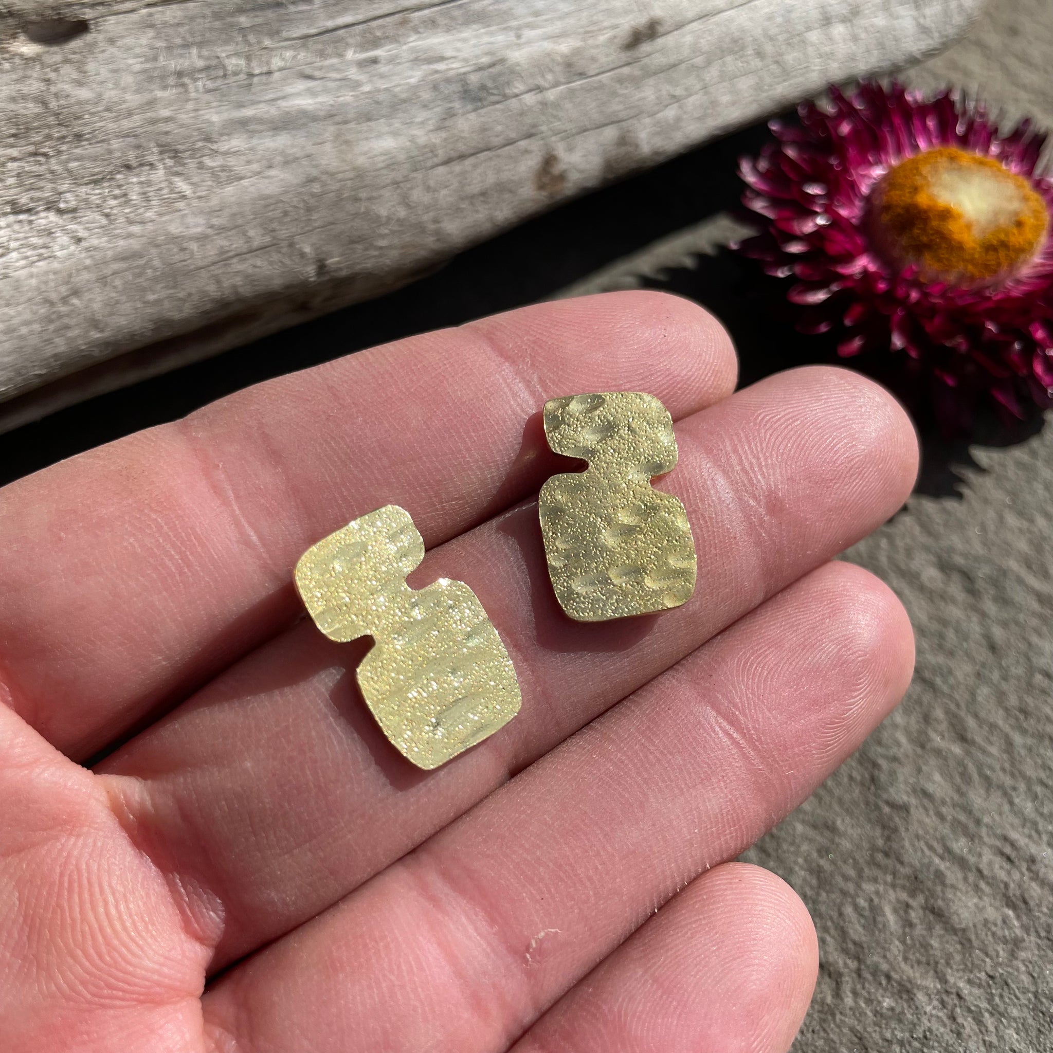Cairn Earrings by Mulxiply