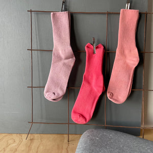 Hand Dyed Cotton Socks in Pink Tones by Scarfshop