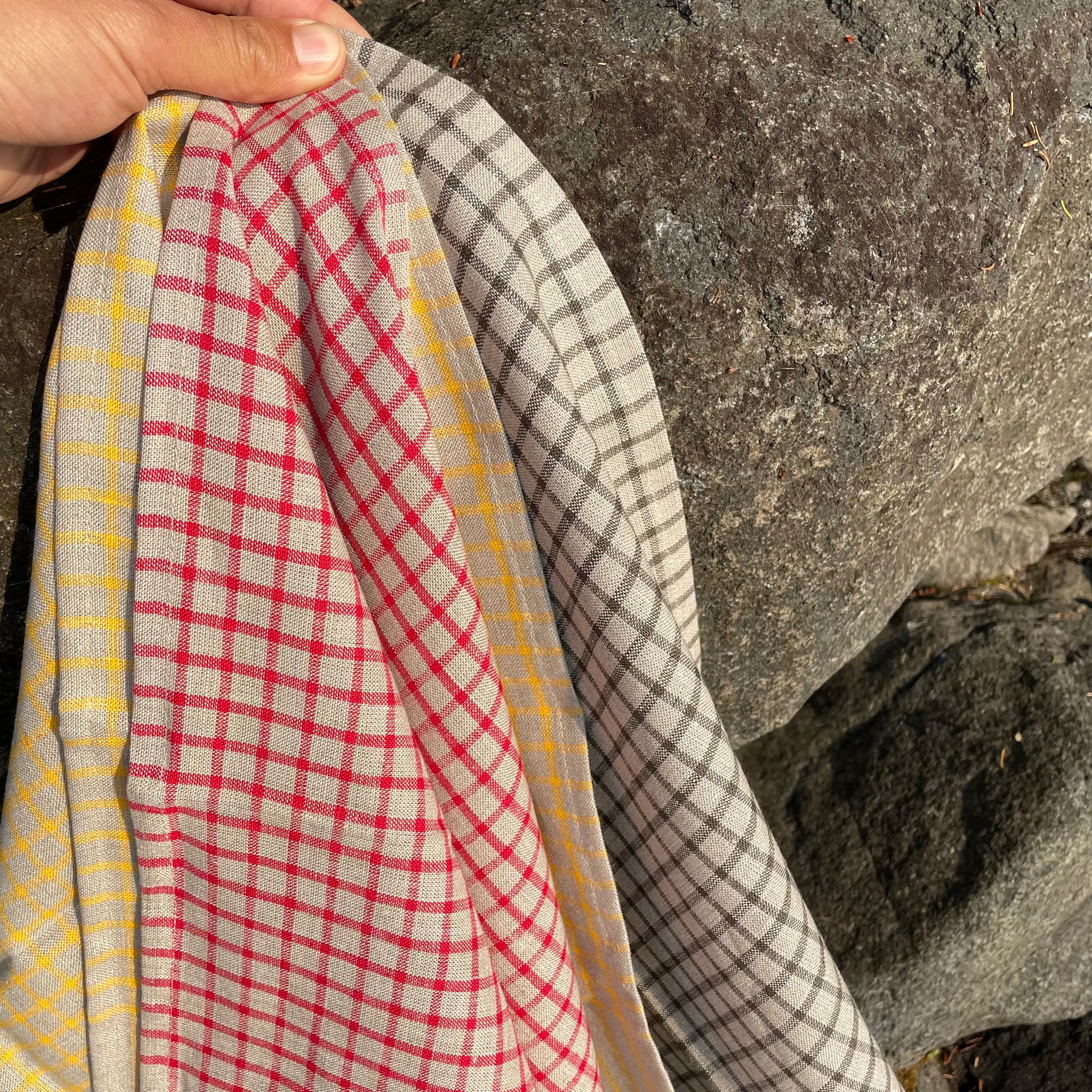 Lightweight Grid Linen Dish Towel by Goodlinens