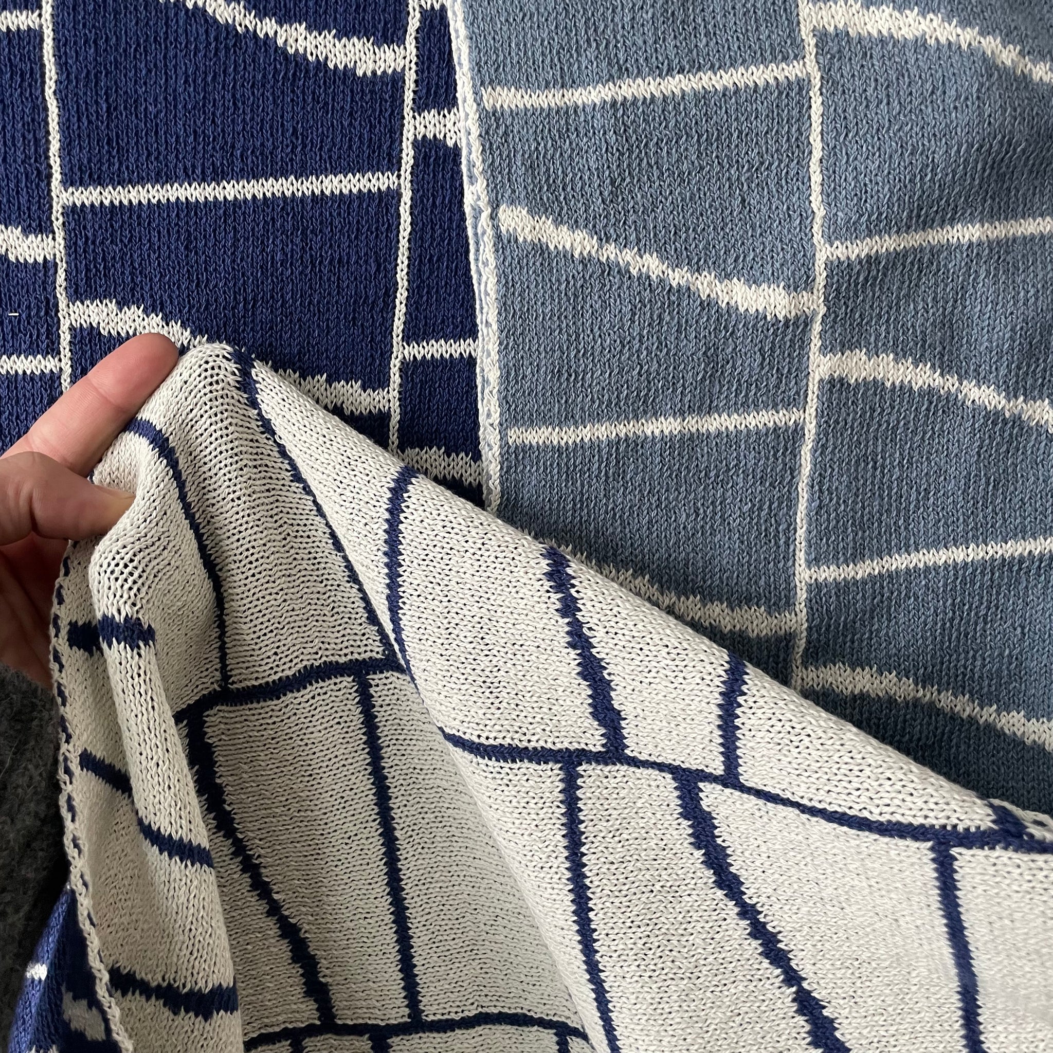 Reversible Wave Throw by In2Green